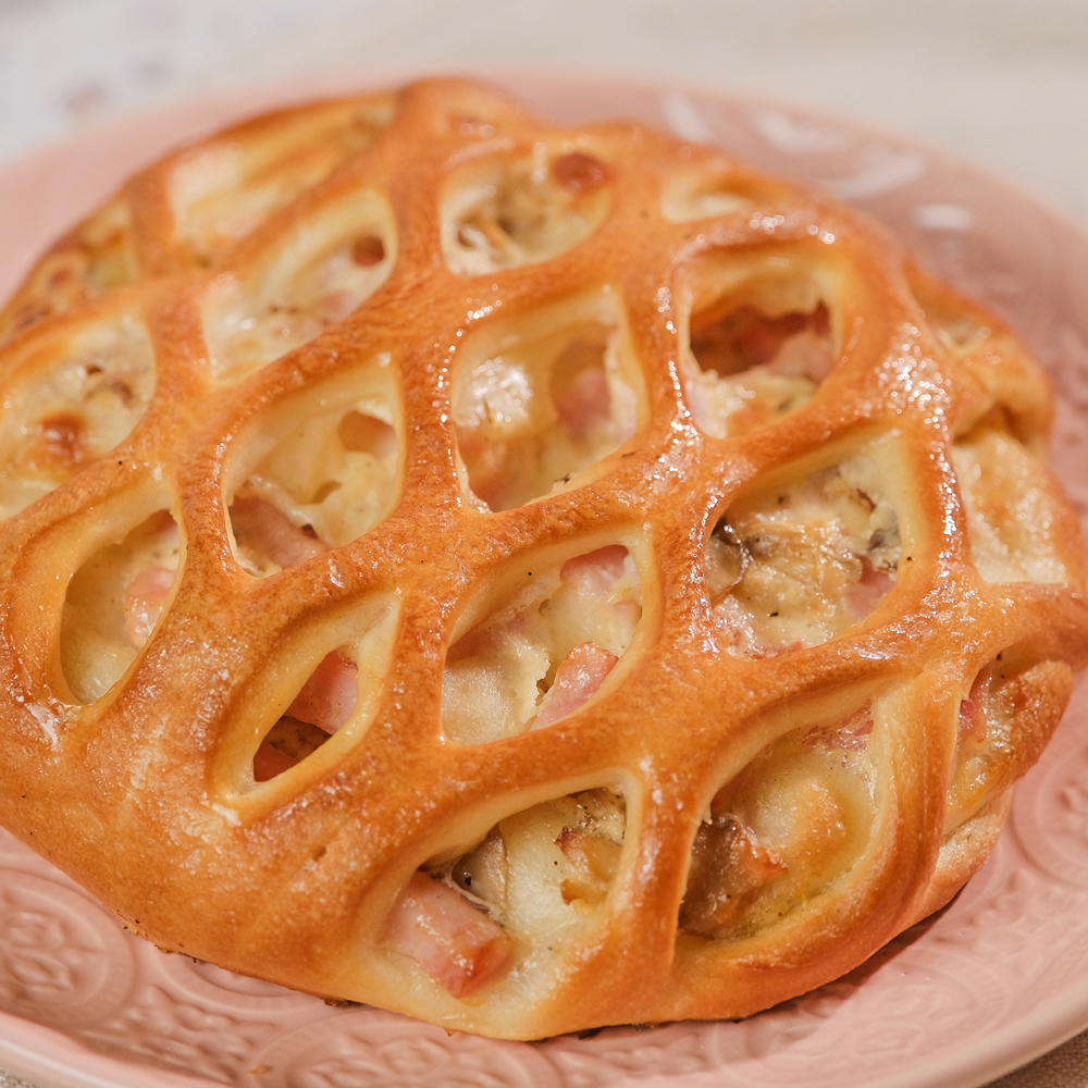 Изображение товара Сытный пирог 200 г — ПЕКАРНЯ SPAR