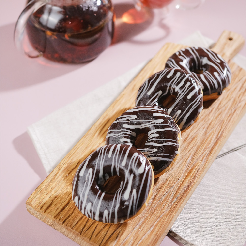 Изображение товара Донат Глазированный с Шоколадной Начинкой 67г