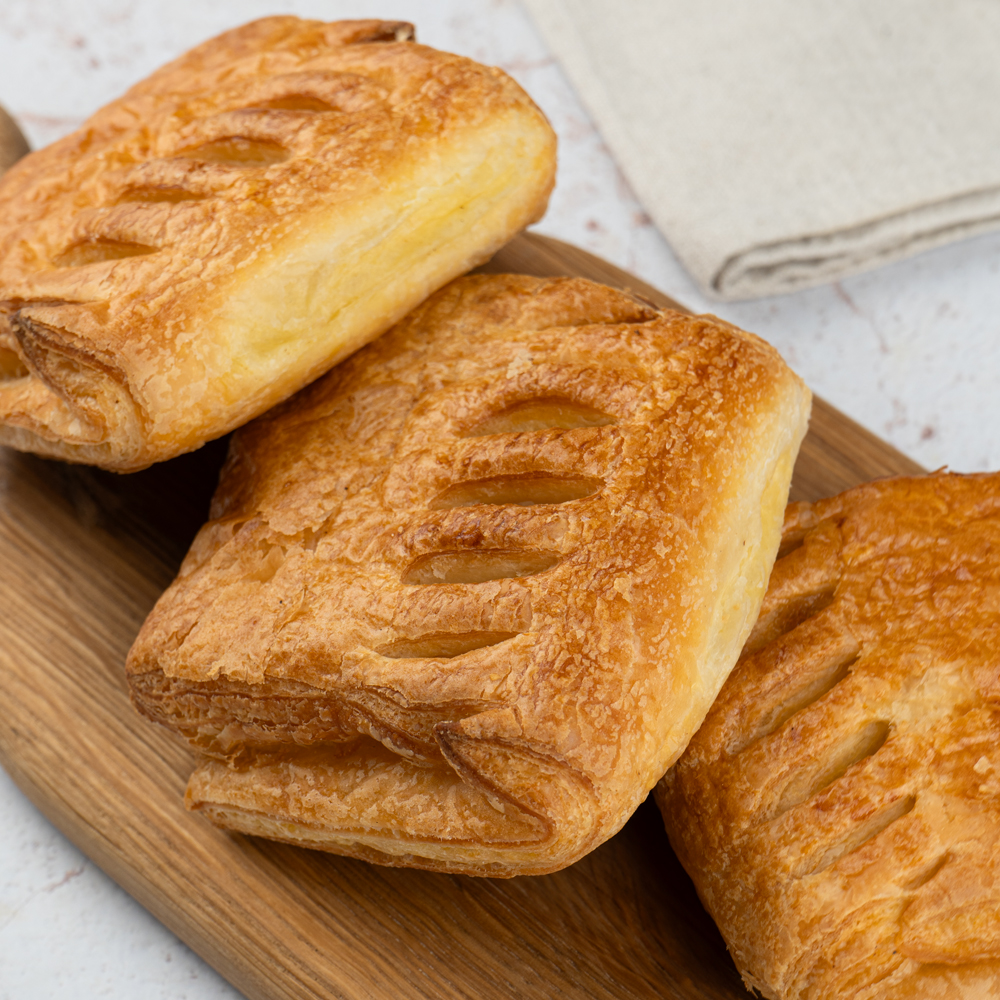 Изображение товара Слойка с Курицей и Сыром 85г