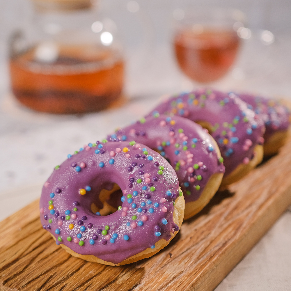 Изображение товара Донат в Черничной Глазури с Начинкой 67г