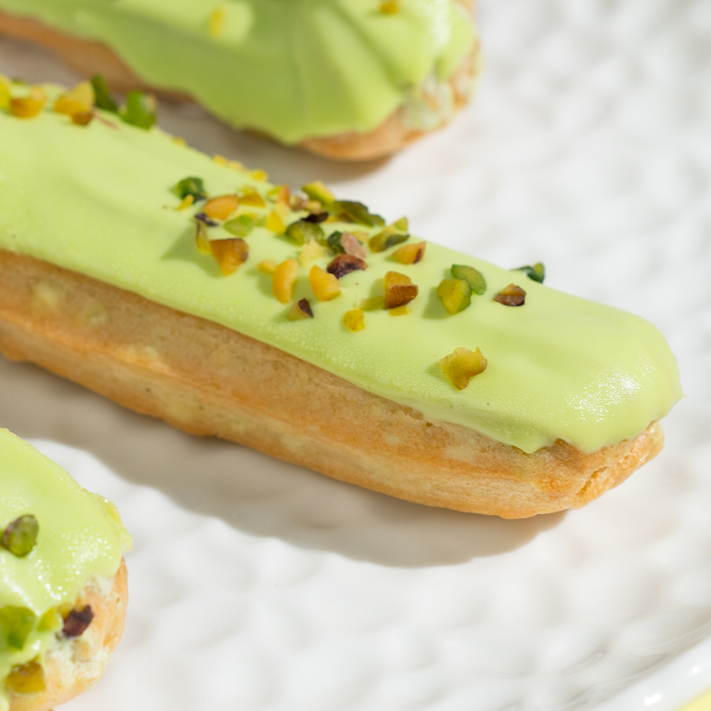 Изображение товара Пирожное Эклер Фисташковый 3шт 170г