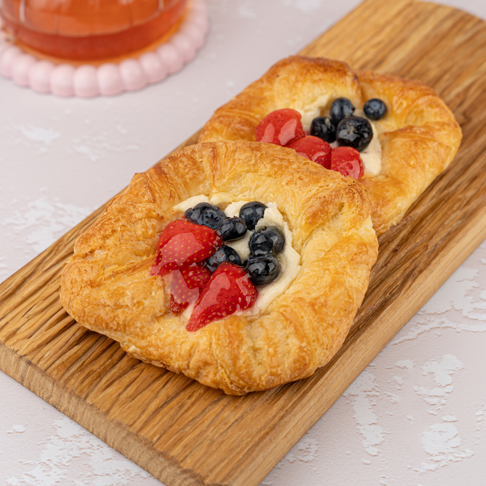 Изображение товара Даниш со Свежими Ягодами 140г