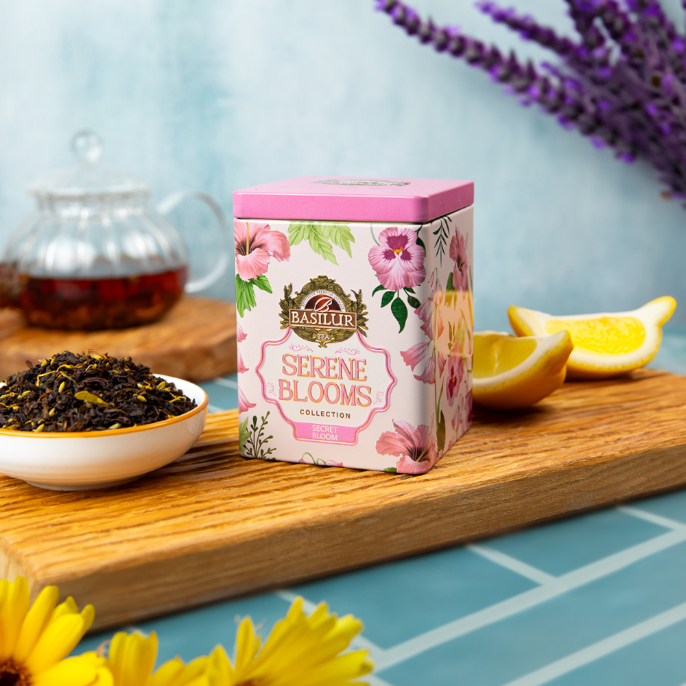 Изображение товара BASILUR Безмятежные Цветы Лаванда 75 г — черный чай в подарочной банке
