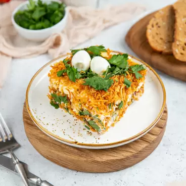 Изображение товара Салат Гнездо Глухаря с Курицей