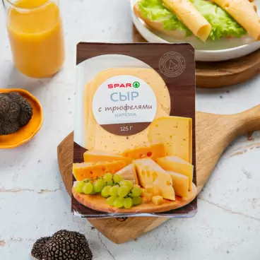Изображение товара Сыр SPAR с Трюфелями Нарезка 45% 125г